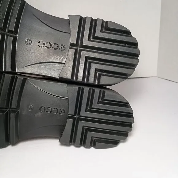 Ecco Red Ankle Boots - Picture 15 of 16